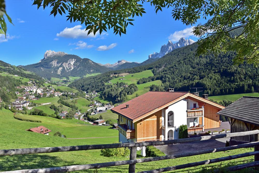 Апартаменты Jaiterhof Фунес Экстерьер фото